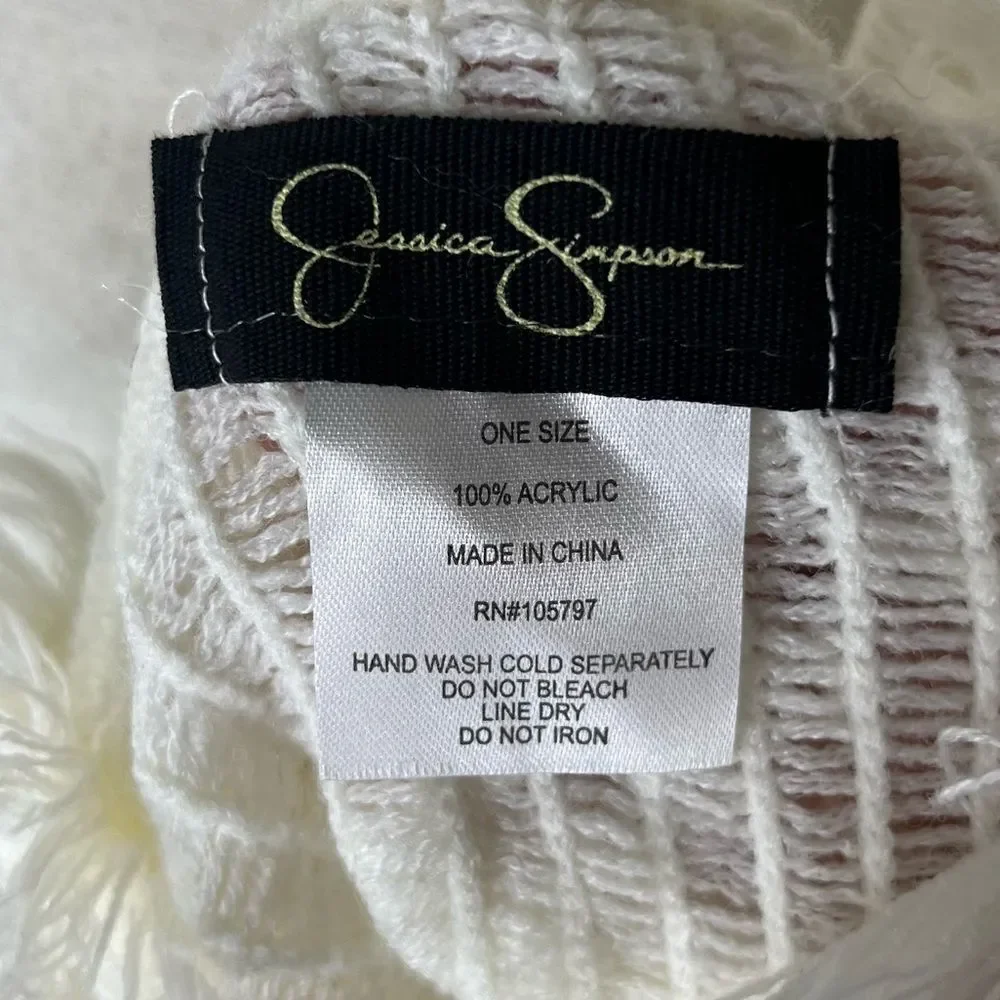 Jessica Simpson Infinity Scarf Womens White Chevron Open Knit Acrylic Fringe OS‎